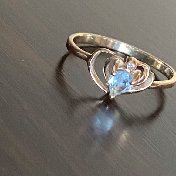 Vintage Marked 10K Yellow Gold HeartRing w/Aquamarine & Diamond Chip Broken READ - Picture 13 of 15
